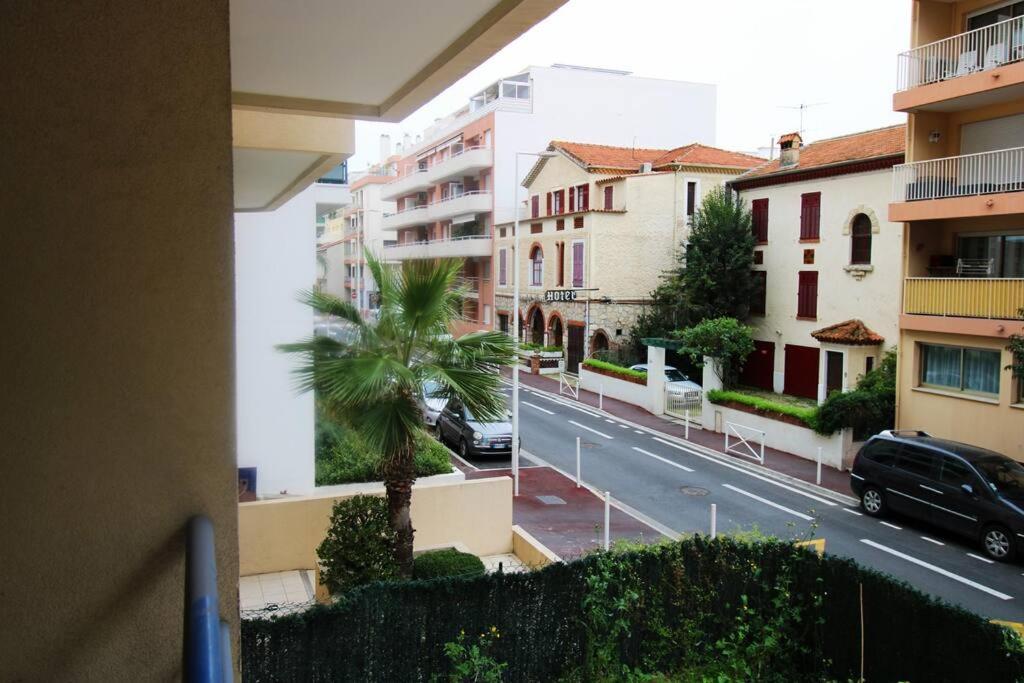 Palais De La Mer Yourhosthelper Apartment อองทีบส์ ภายนอก รูปภาพ
