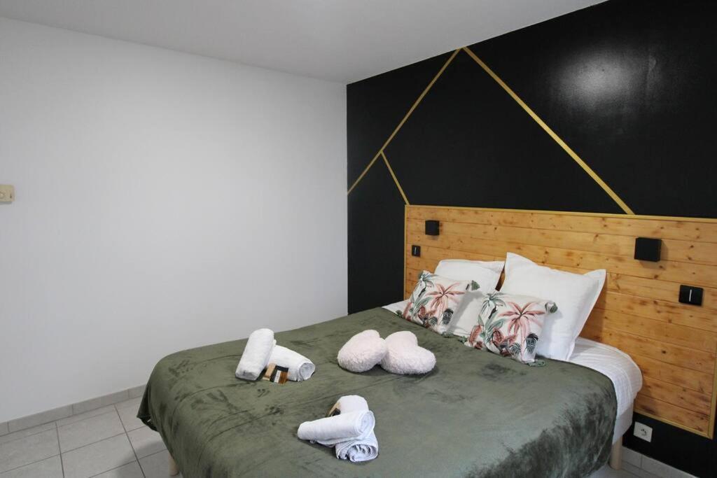 Palais De La Mer Yourhosthelper Apartment อองทีบส์ ภายนอก รูปภาพ